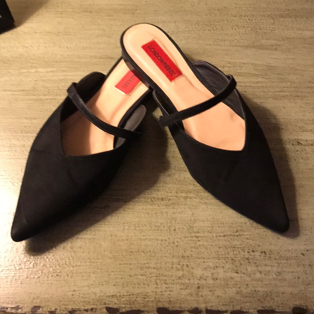 Black flats